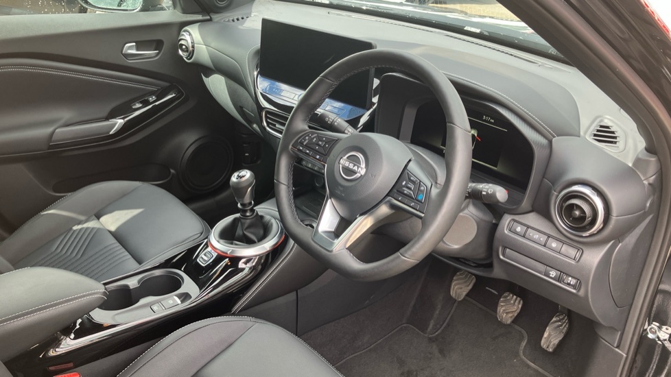 Nissan Juke 1.0 Dig-t Acenta Premium White #11