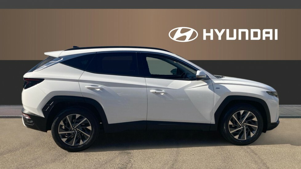 Hyundai Tucson Premium FH23DHX White #5