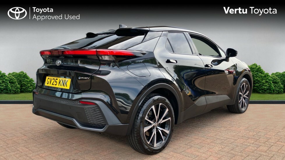 Toyota C-Hr Design Black #2