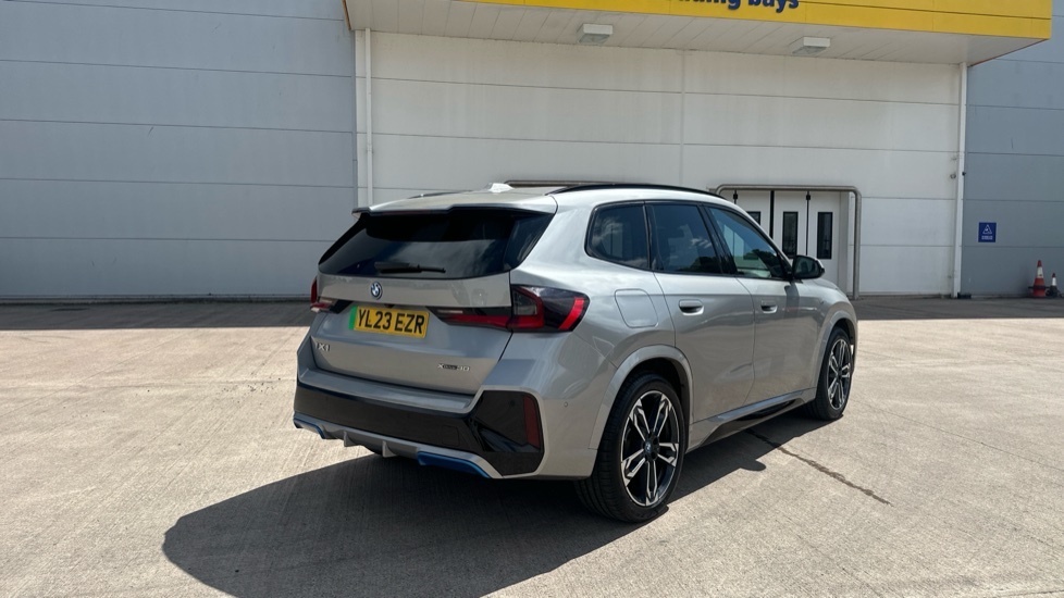 BMW iX1 Ix1 Xdrive30 M Sport Black #24