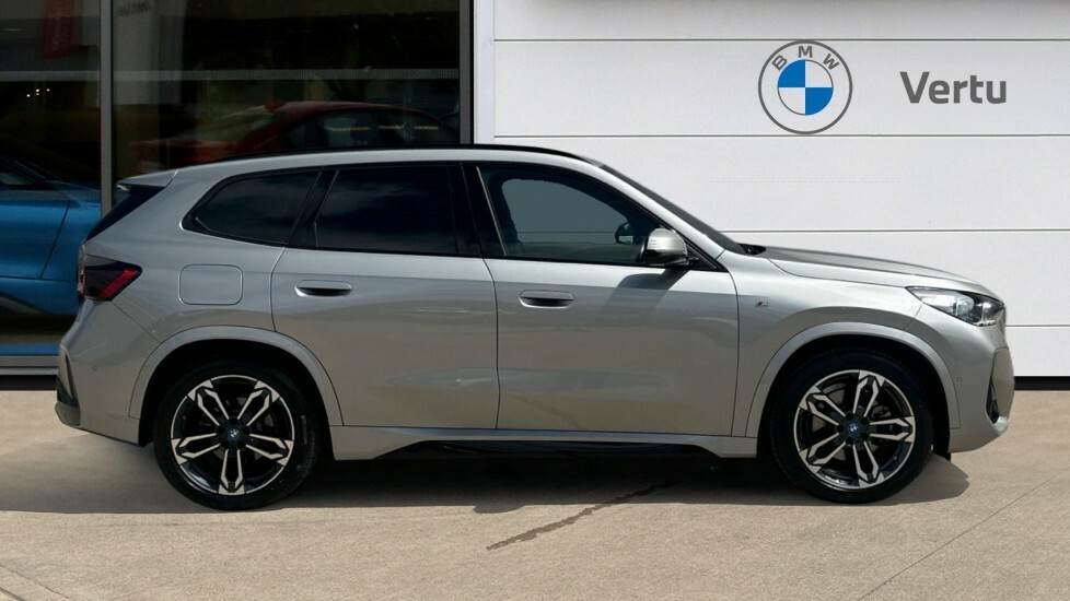 BMW iX1 M Sport Silver #3