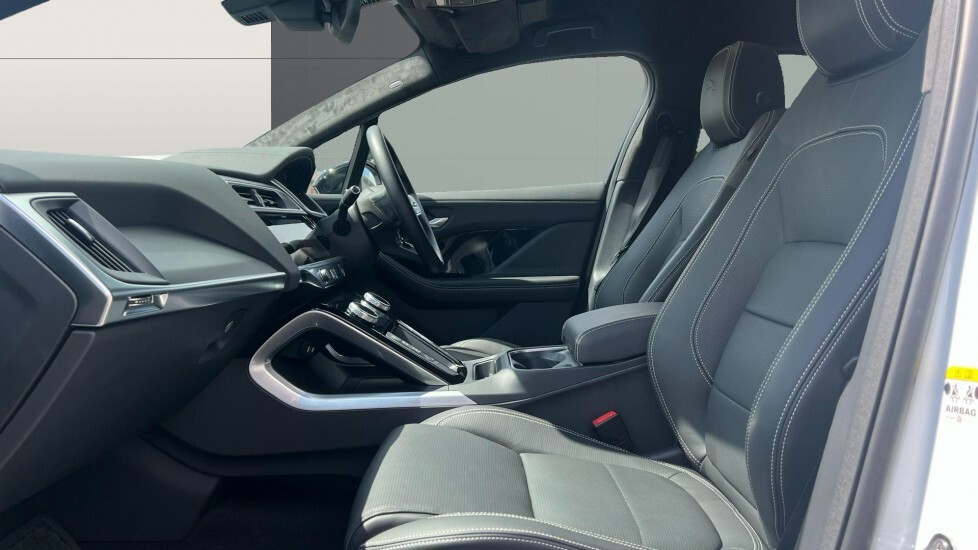 Jaguar I-Pace R-dynamic Hse Black White #3