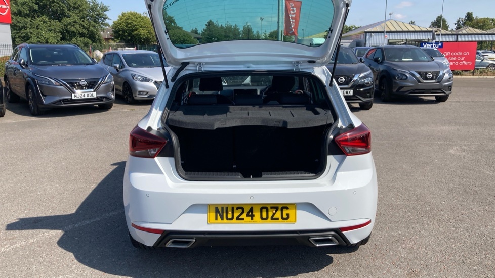 Seat Ibiza Fr White #4