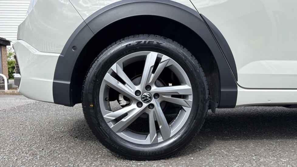 Volkswagen Taigo R-line Grey #5