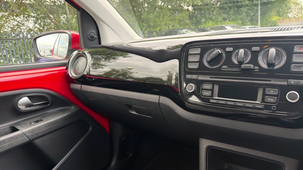 Volkswagen Up 1.0 Move Up Asg Red #14
