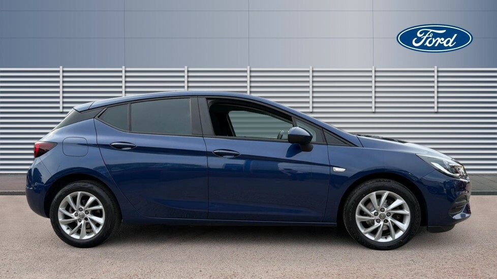Vauxhall Astra 1.2 Turbo 145 Griffin Edition Black #5