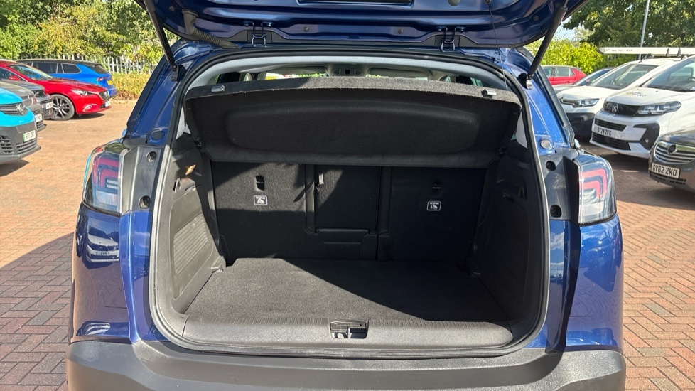 Vauxhall Crossland Ultimate Blue #4
