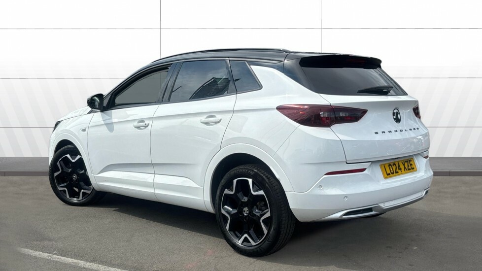 Vauxhall Grandland Ultimate White #2