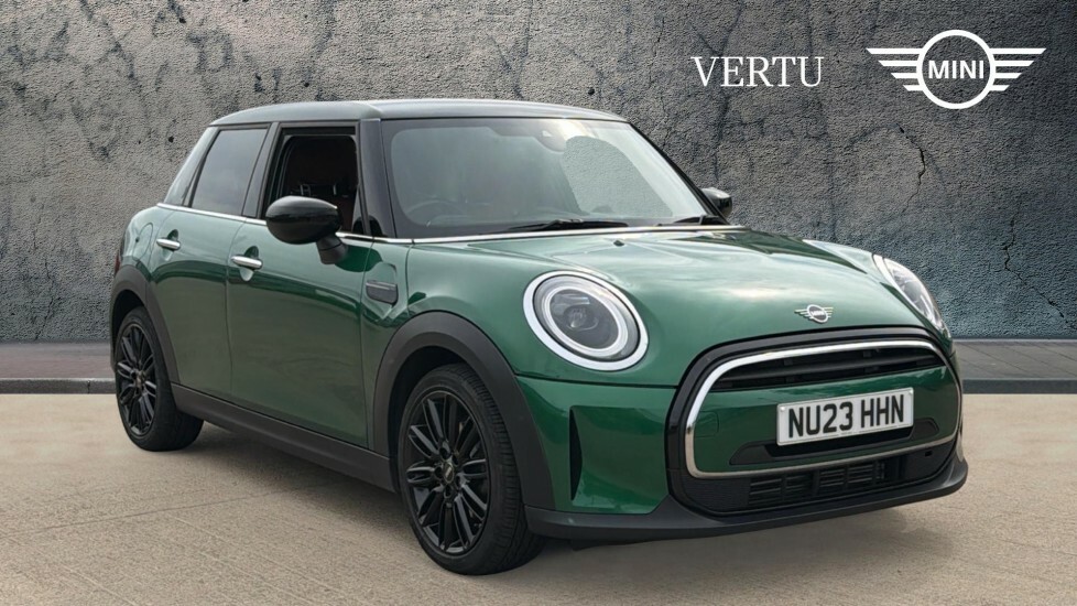 Mini Hatch Cooper Exclusive NU23HHN Green