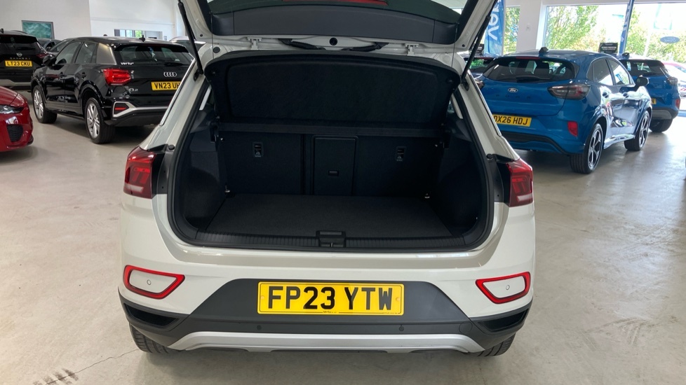 Volkswagen T-Roc Life Grey #4