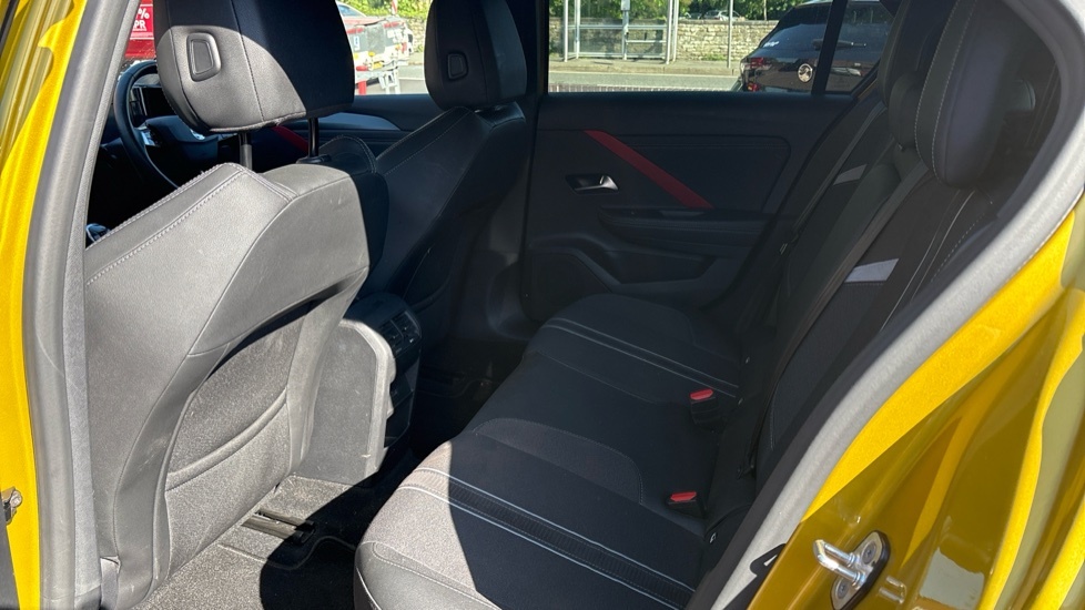 Vauxhall Astra 1.2 Turbo 130 Gs Line Yellow #16