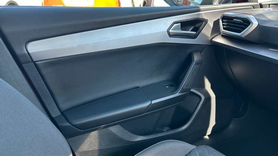 Seat Leon 1.0 Tsi Evo Fr Hatchback Euro 6 White #33