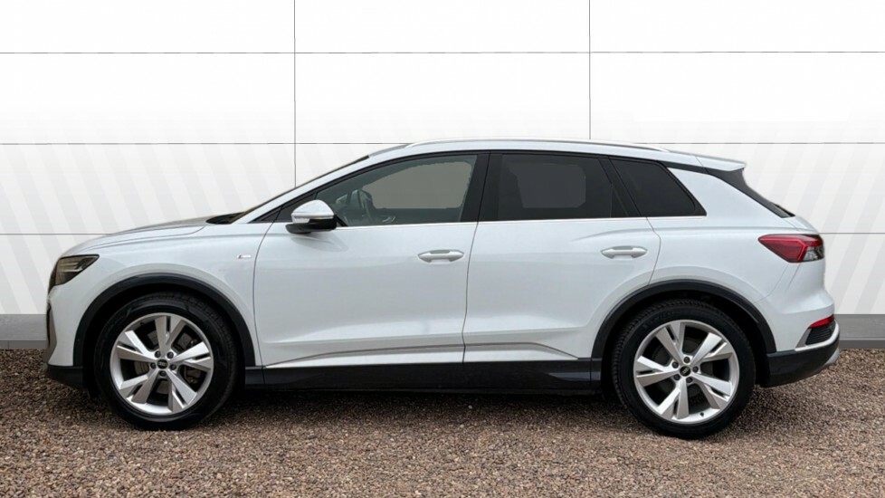 Audi Q4 E Tron S Line White #5