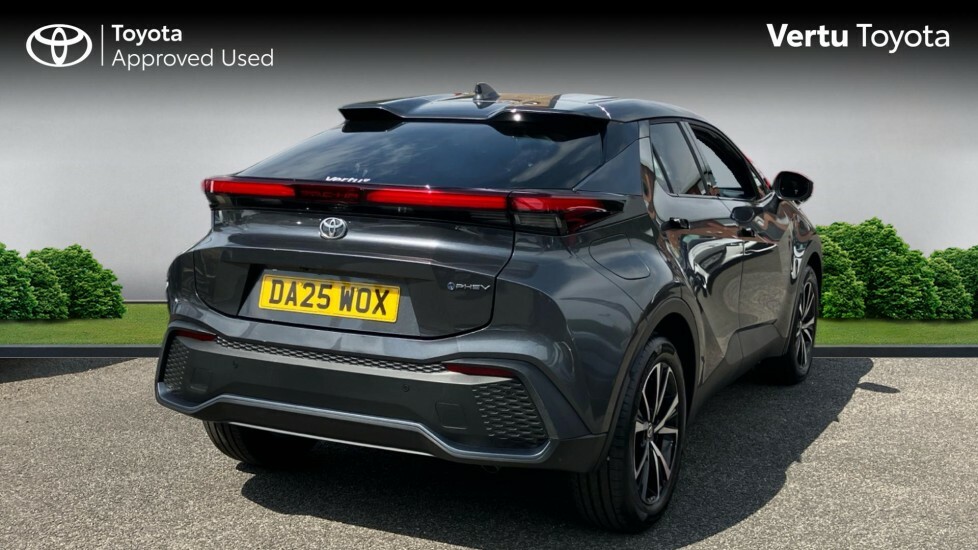 Toyota C-Hr Design Grey #2