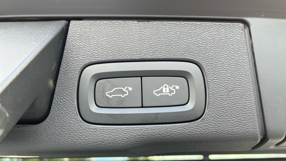 Volvo XC60 2.0 B5p Core Awd Geartronic Grey #33