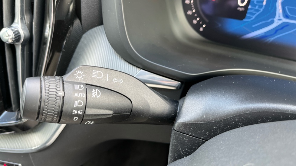 Volvo XC60 2.0 B5p Core Awd Geartronic Grey #23