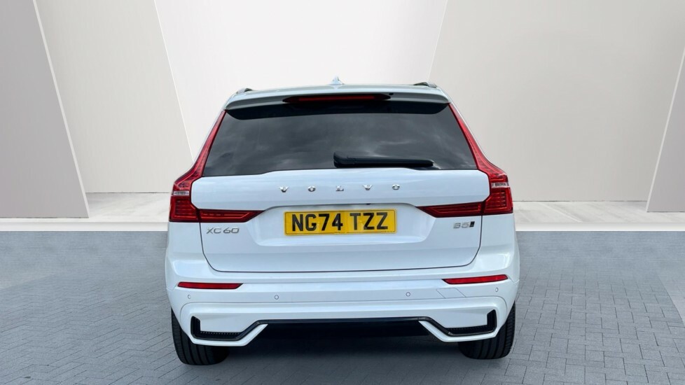Volvo XC60 2.0 B5p Core Awd Geartronic Grey #6