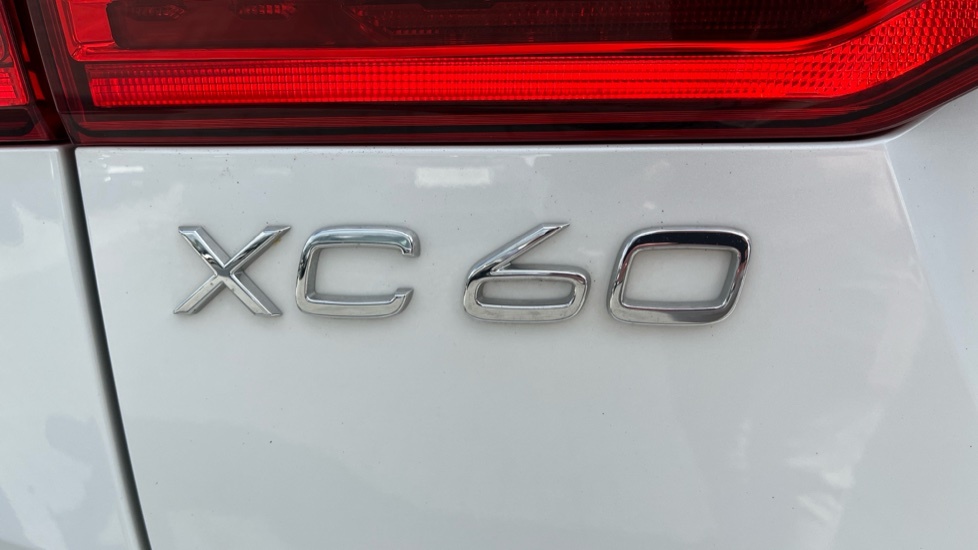 Volvo XC60 2.0 B5p Core Awd Geartronic Grey #36