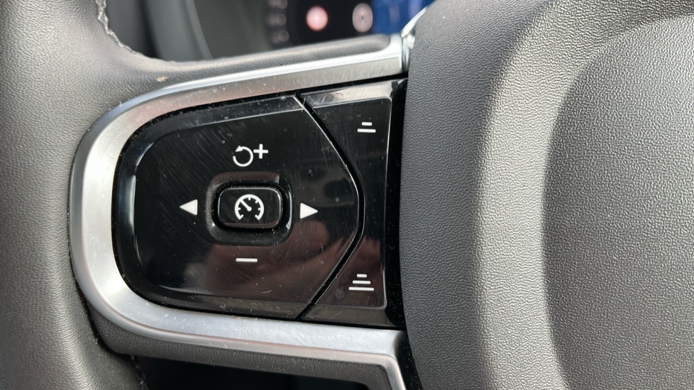 Volvo XC60 2.0 B5p Core Awd Geartronic Grey #21