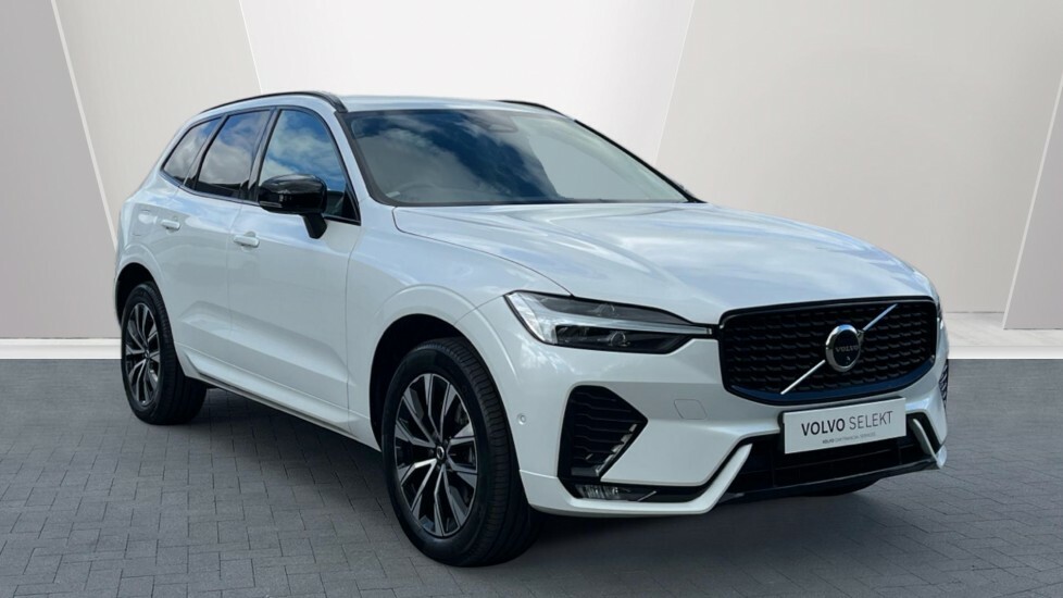 Volvo XC60 2.0 B5p Core Awd Geartronic Grey #1