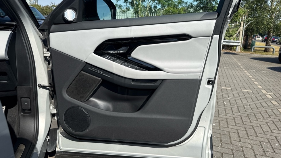Land Rover Range Rover Evoque 2.0 D200 Brown #29