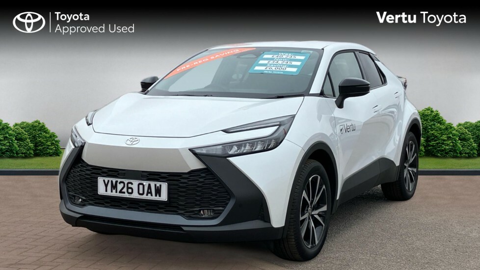 Toyota C-Hr Design White #3
