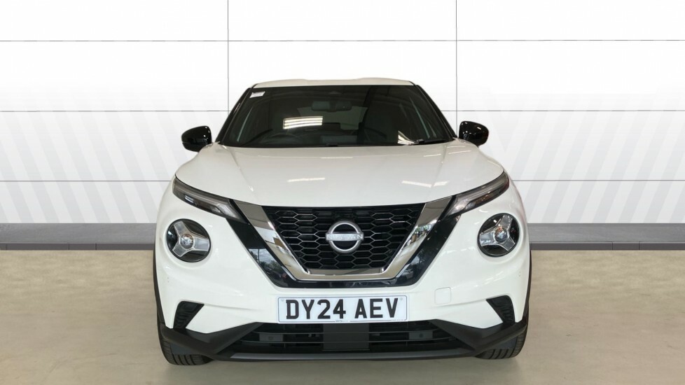 Nissan Juke N-connecta DY24AEV White #3