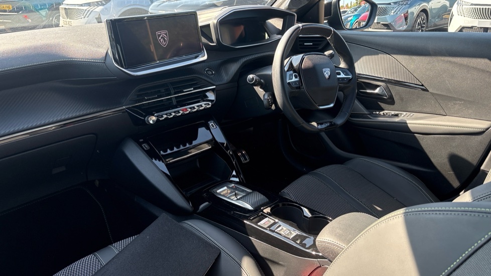 Peugeot e-208 100Kw E-style 50Kwh Black #9