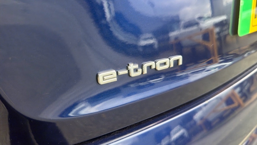 Audi E-Tron S S Line 50 Quattro 230,00 Kw Blue #8