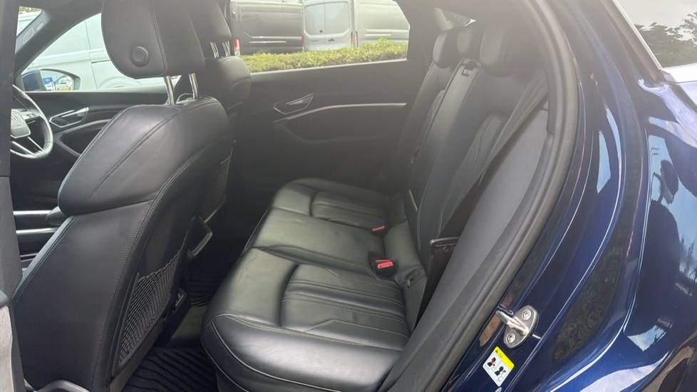 Audi E-Tron S S Line 50 Quattro 230,00 Kw Blue #16