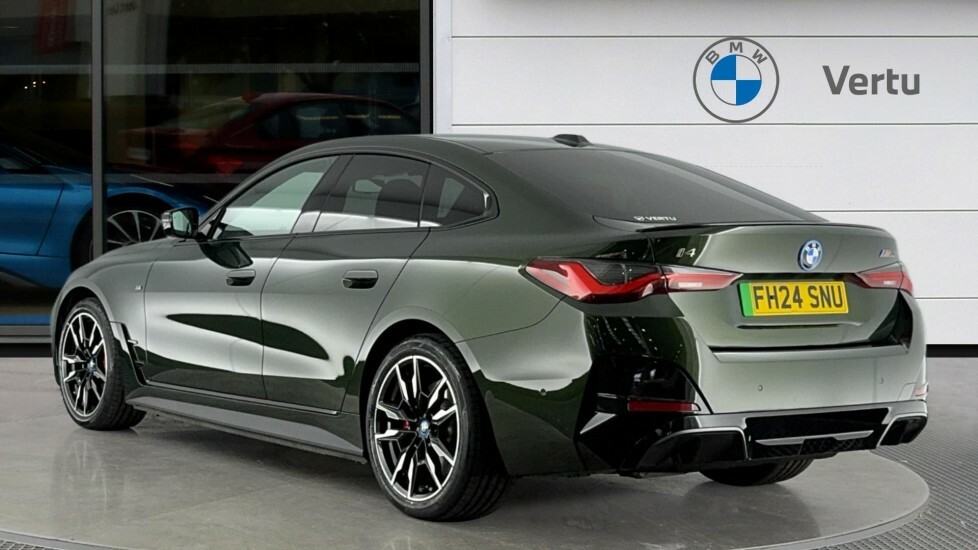 BMW i4 M50 Green #2
