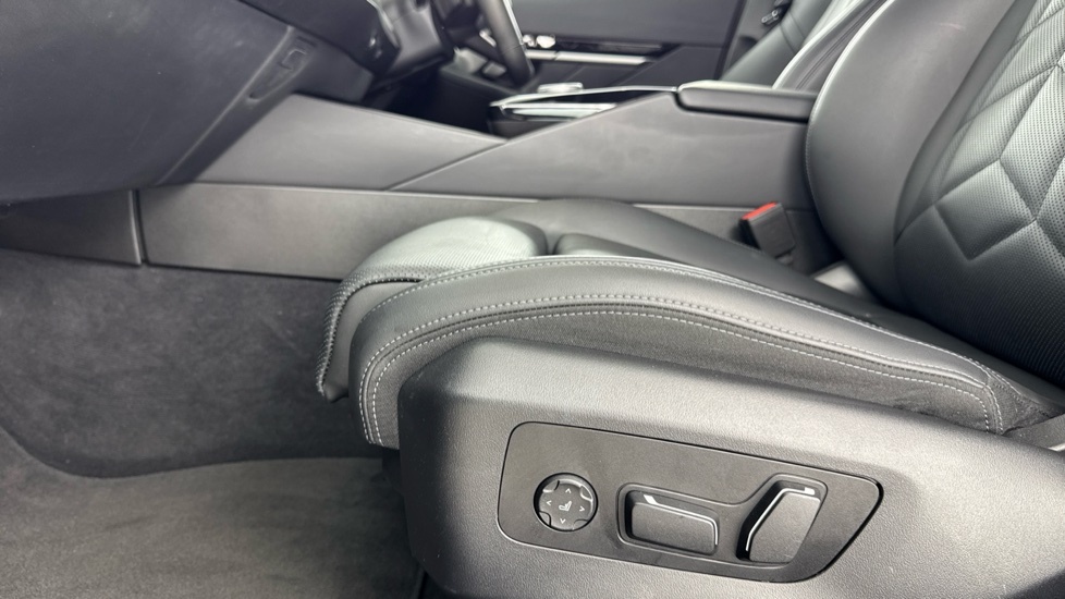 BMW 5 Series 530E M Sport Pro Pack Black #35