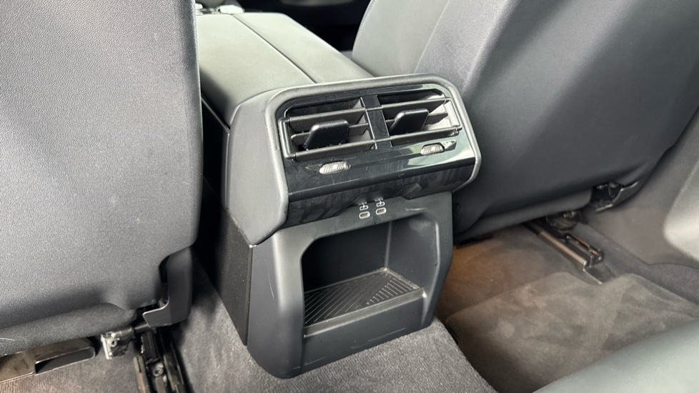 BMW 5 Series 530E M Sport Pro Pack Black #42