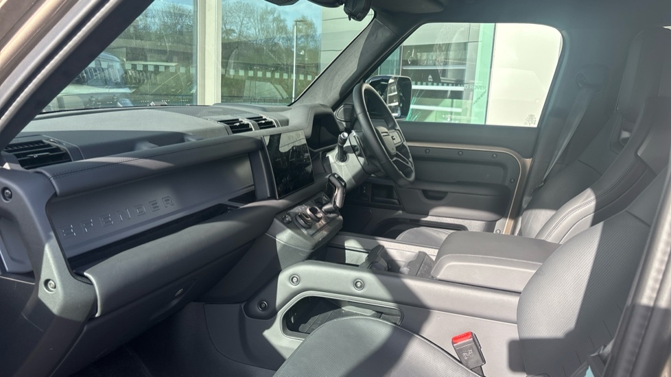 Land Rover Defender 110 3.0 D250 X-dynamic Hse 110 Blue #47