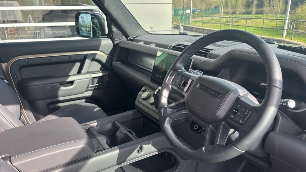 Land Rover Defender 110 3.0 D250 X-dynamic Hse 110 Blue #29