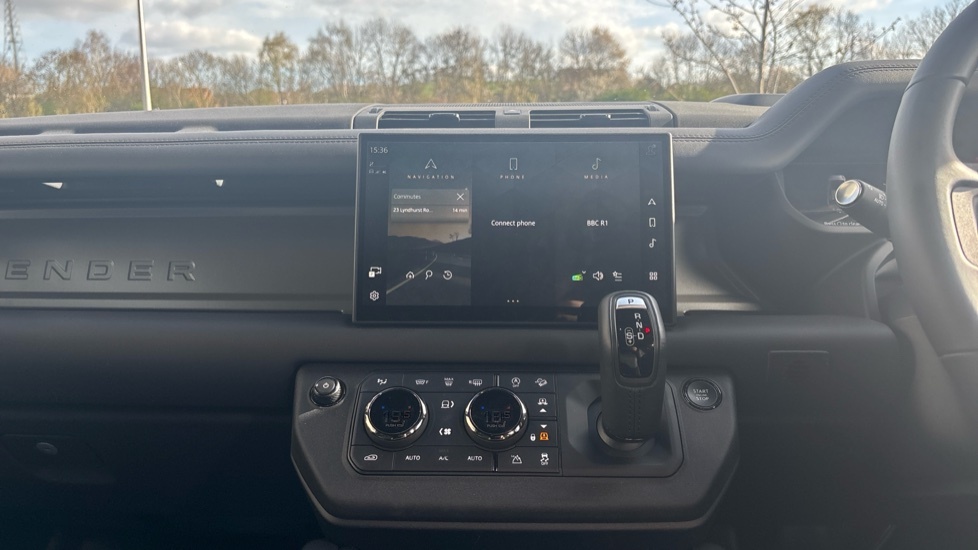 Land Rover Defender 110 3.0 D250 X-dynamic Hse 110 Blue #14