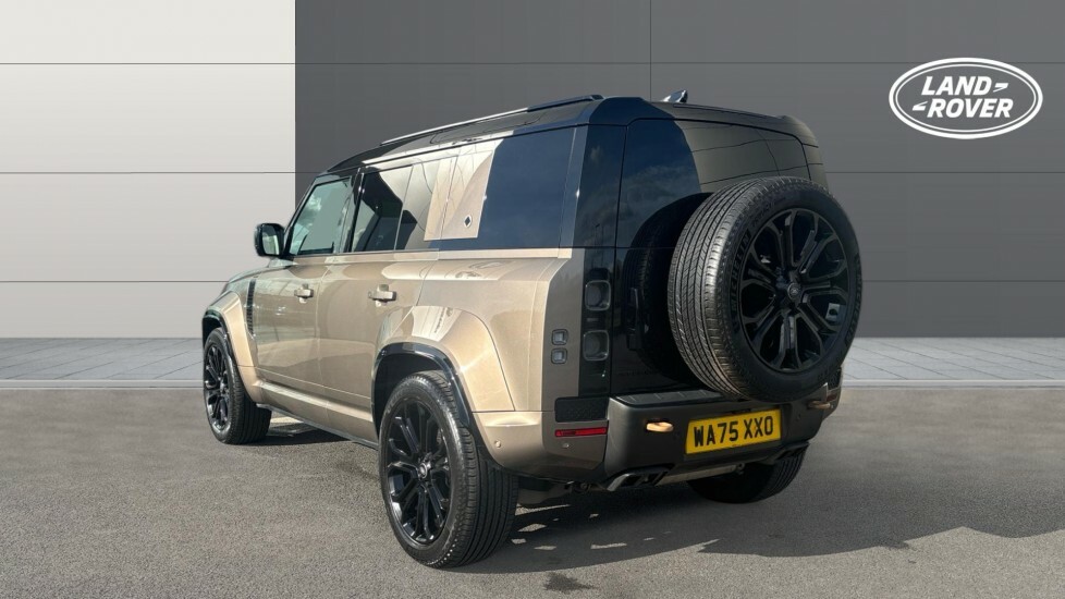 Land Rover Defender 110 Octa #2