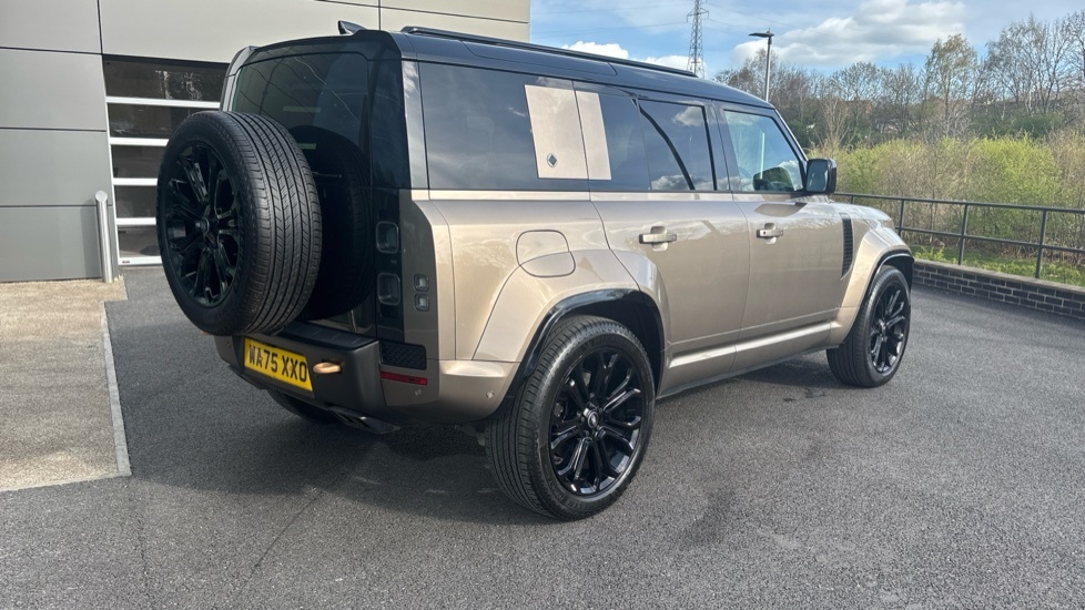 Land Rover Defender 110 3.0 D250 X-dynamic Hse 110 Blue #24