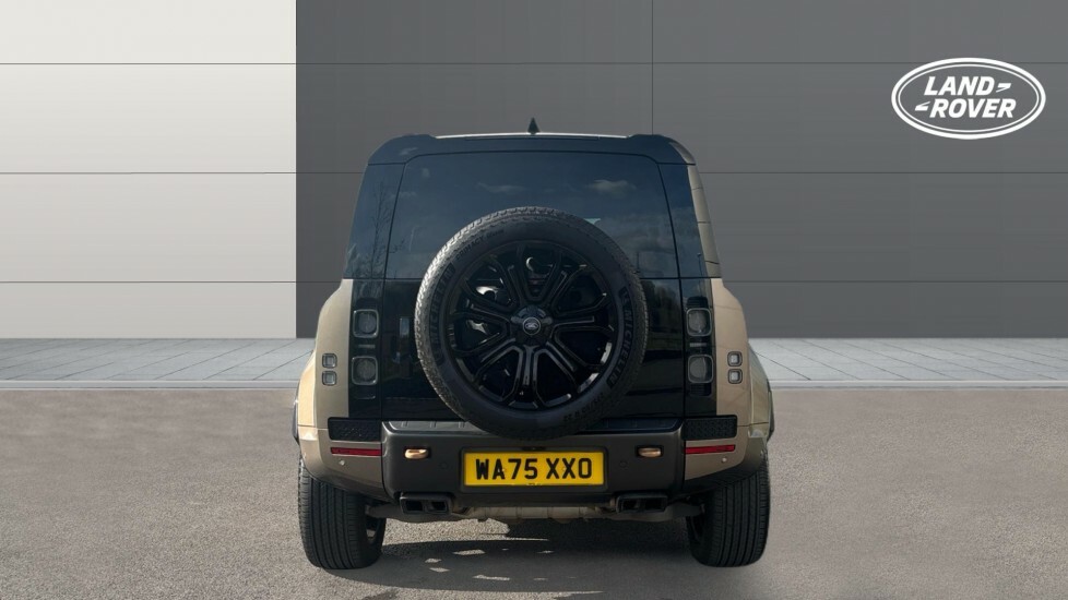 Land Rover Defender 110 Octa #6