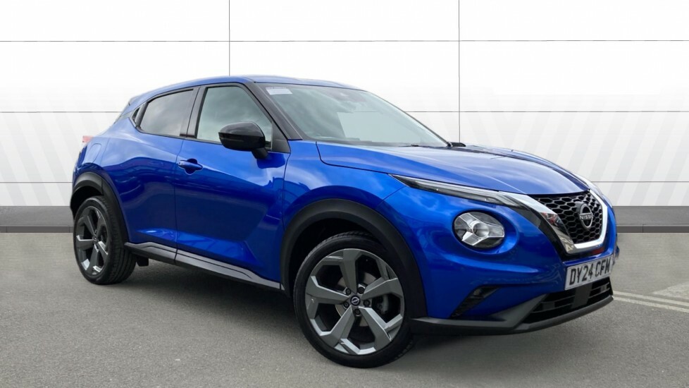 Nissan Juke Tekna Blue
