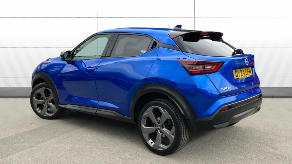 Nissan Juke Tekna Blue #2