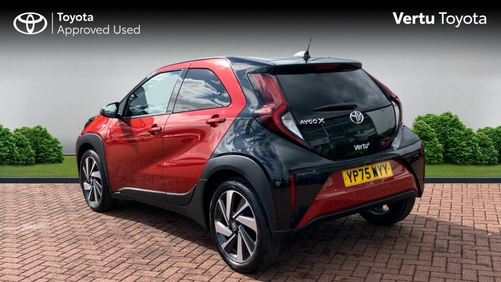 Toyota Aygo X Edge Red #4