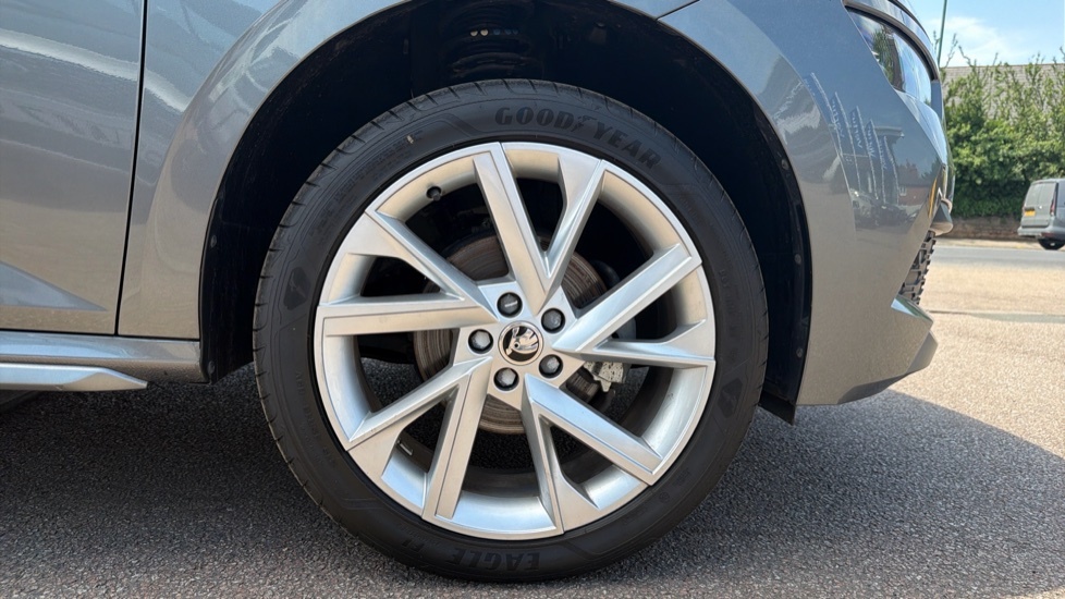 Skoda Kamiq Se L Executive Grey #5