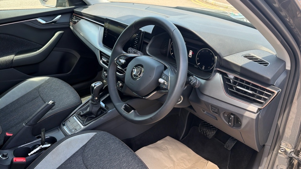 Skoda Kamiq Se L Executive Grey #6