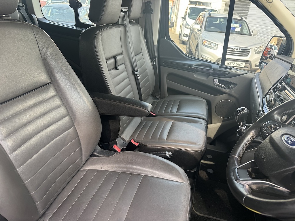 Ford Tourneo Custom Custom 2.0 310 Ecoblue Titanium Minibus Double Cab Blue #7