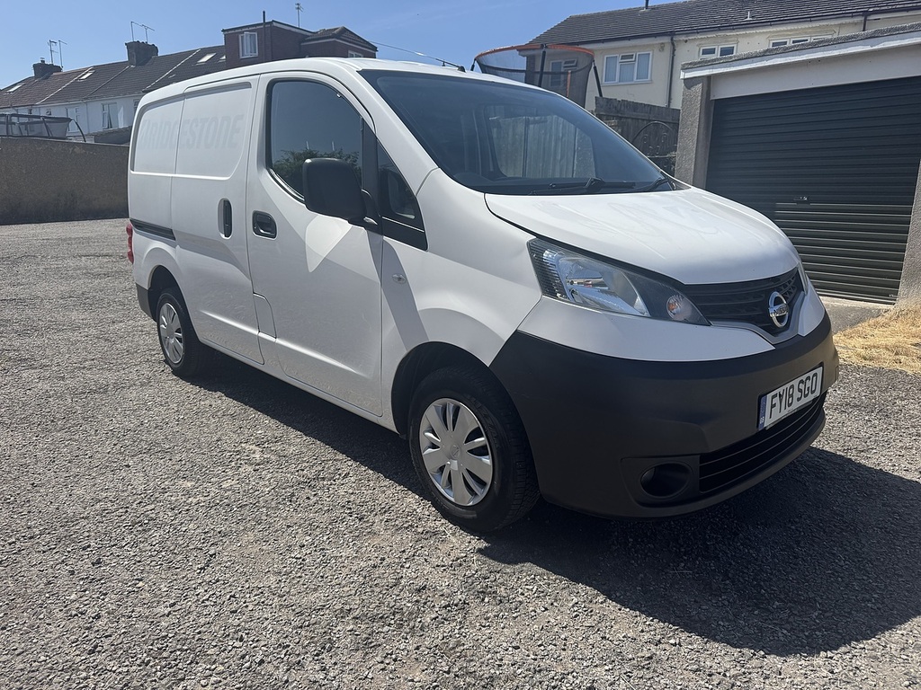 Nissan NV200 1.5 Dci Acenta Panel Van 6Dr Swb Eur White