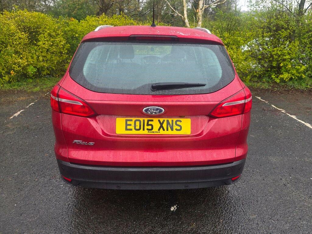 Ford Focus Estate 1.5 Tdci Zetec Euro 6 Ss 201515 EO15XNS Red #6