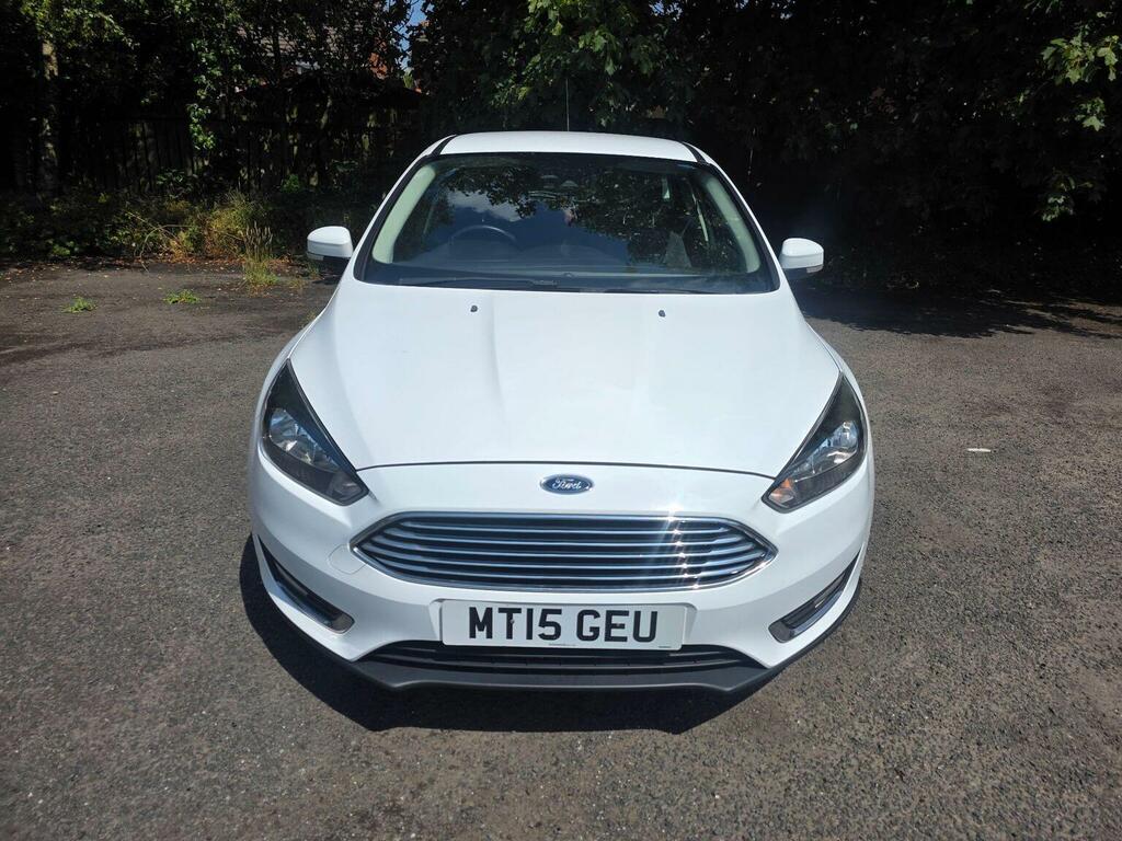 Ford Focus Hatchback 1.5 Tdci Titanium Euro 6 Ss 2015 MT15GEU White #2