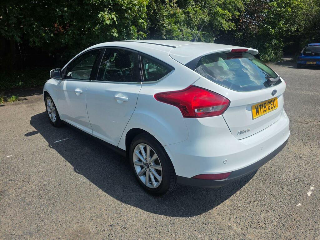 Ford Focus Hatchback 1.5 Tdci Titanium Euro 6 Ss 2015 MT15GEU White #5