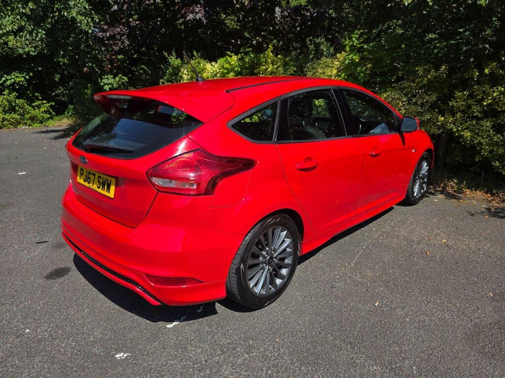Ford Focus Focus Zetec Black #7